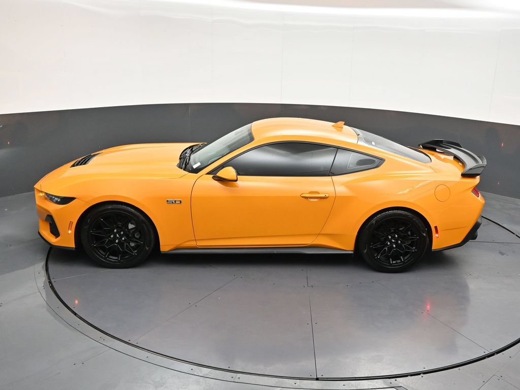 Used 2026 Ford Mustang GT Premium RWD image 14