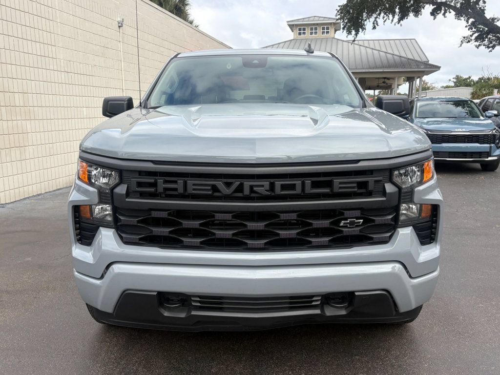 Used 2024 Chevrolet Silverado 1500 Custom w/ Turbomax Blackout Package RWD image 8