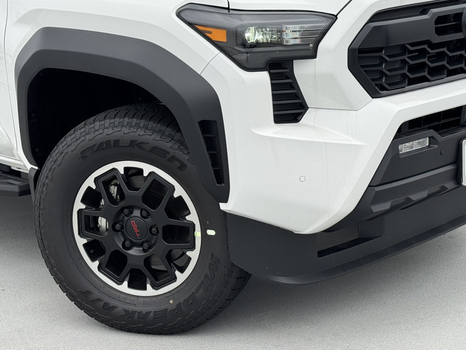 New 2026 Toyota Tacoma TRD Off-Road AWD/4WD image 10