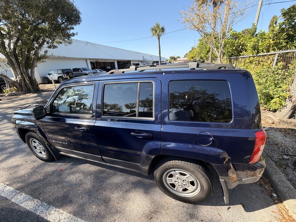 Used 2017 Jeep Patriot Sport w/ Power Value Group image 5