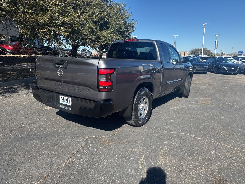 Used 2022 Nissan Frontier S image 3