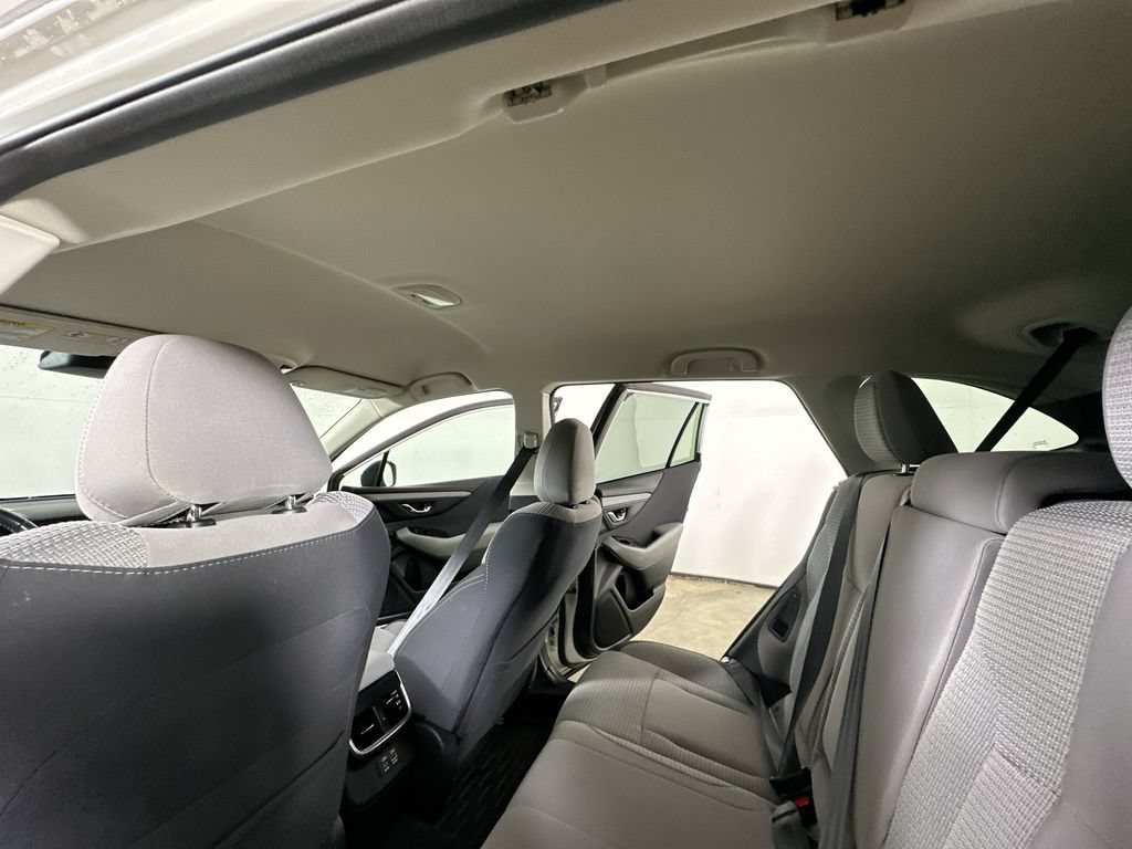 Used 2024 Subaru Outback Premium AWD/4WD image 15