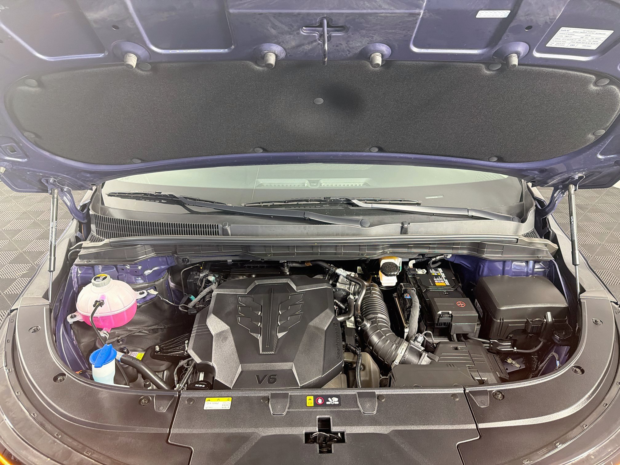 Used 2026 Kia Carnival FWD image 35