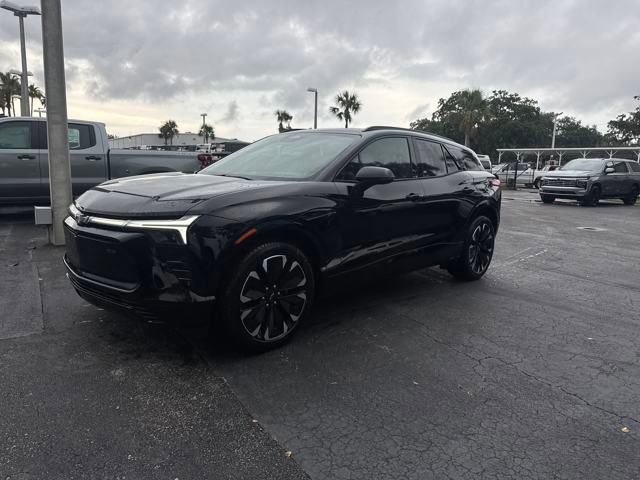 New 2025 Chevrolet Blazer EV RS video 2