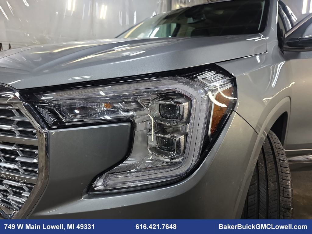 Used 2023 GMC Terrain Denali image 30