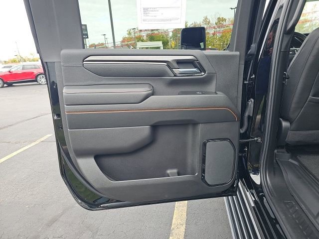 Used 2025 GMC Sierra 2500 AT4 w/ AT4 Premium Plus Package image 15