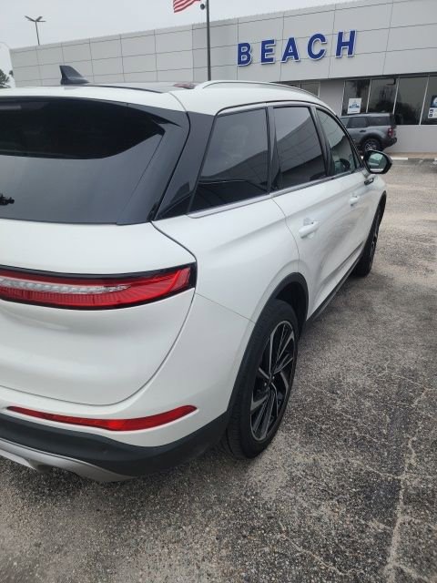 Used 2023 Lincoln Corsair Reserve w/ Equipment Group 201A image 6