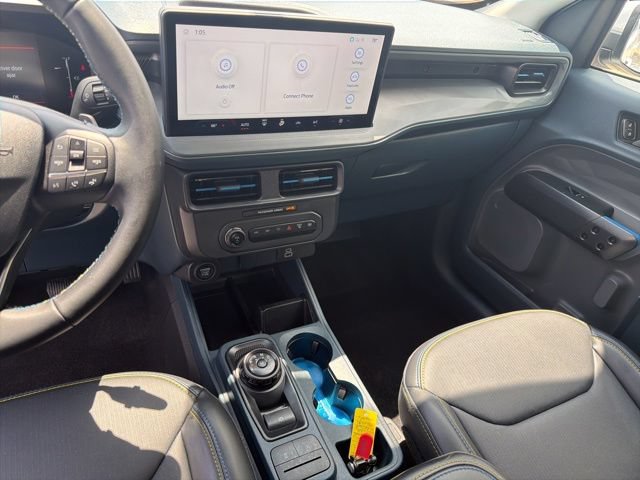 Used 2025 Ford Maverick Lobo AWD/4WD image 13