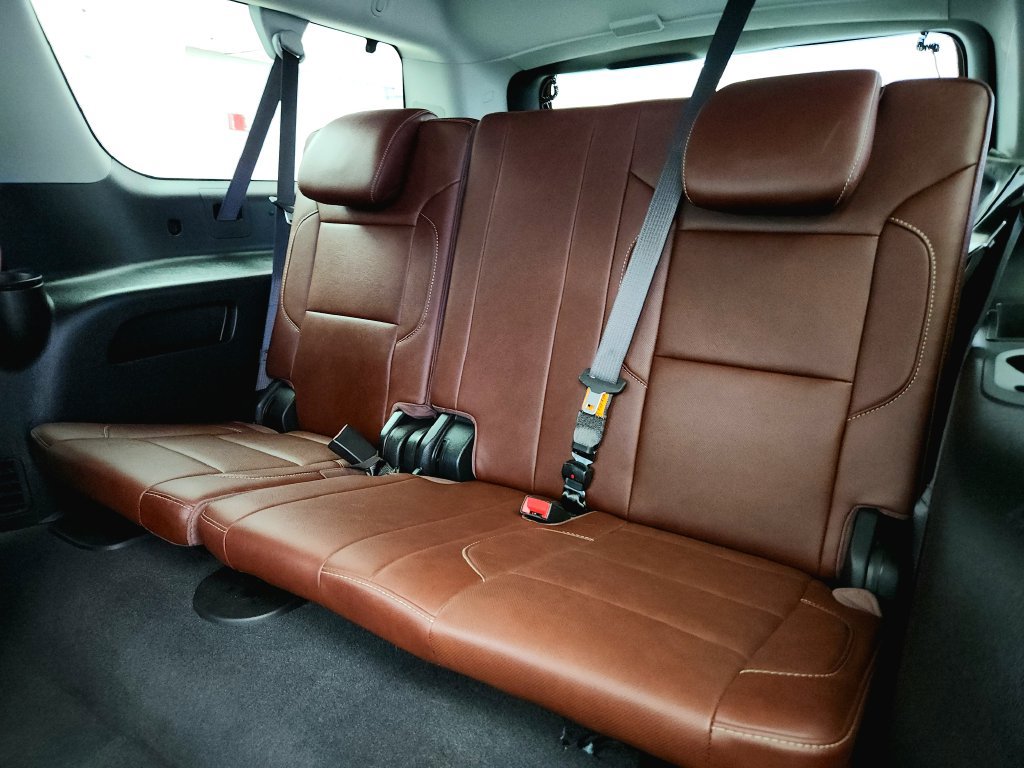 Used 2019 Chevrolet Suburban Premier w/ Premier Plus Edition AWD/4WD image 29