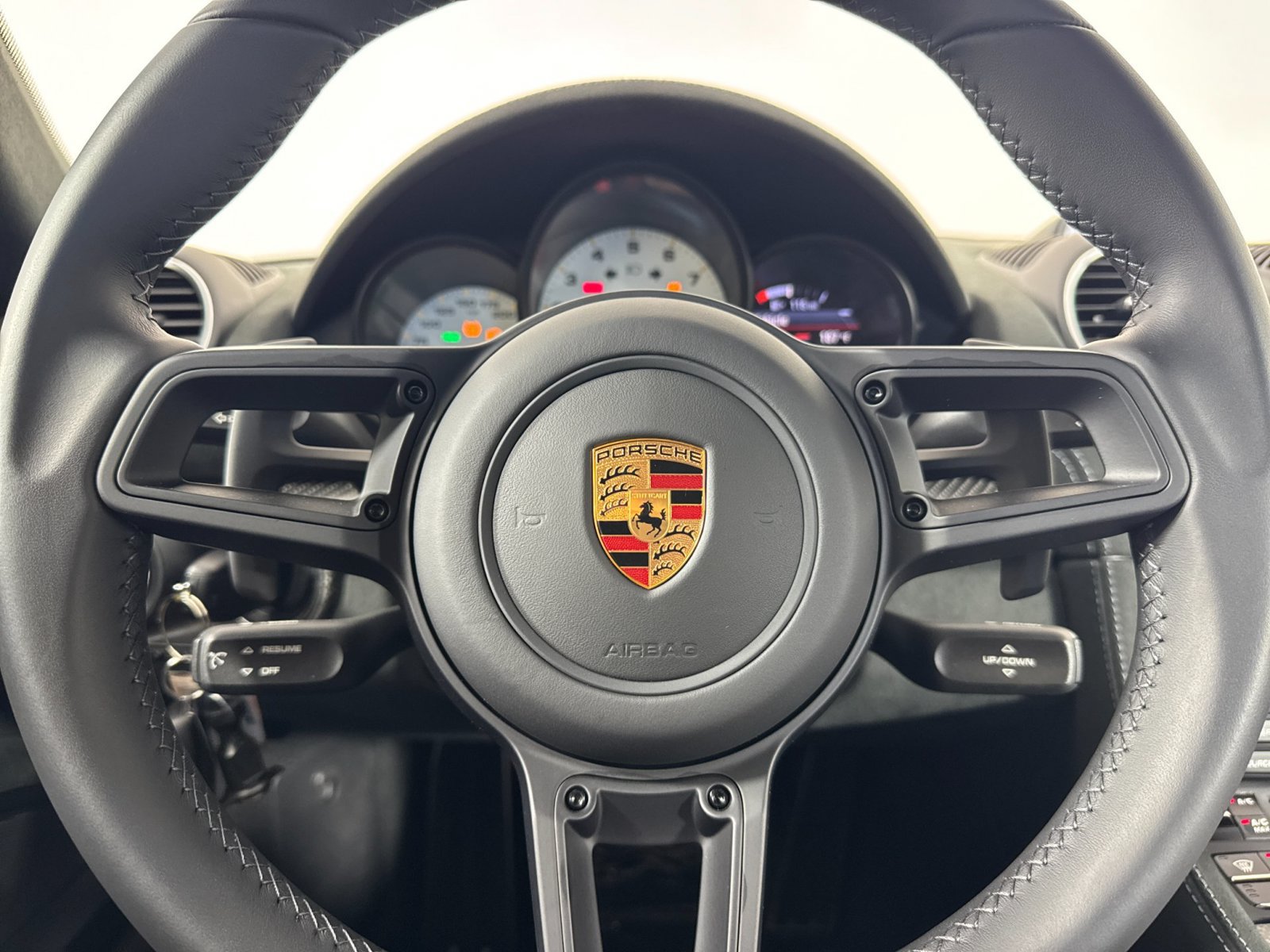 Certified 2025 Porsche 718 Cayman GT4 RS w/ Weissach Package RWD image 19