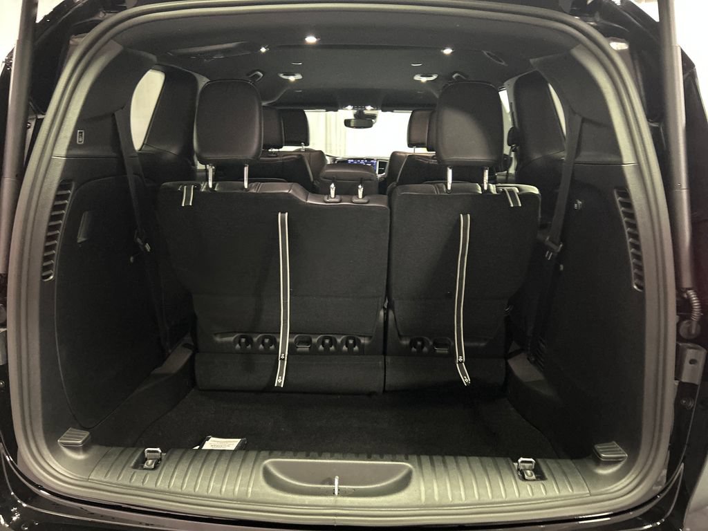 New 2027 Chrysler Pacifica Select FWD image 23