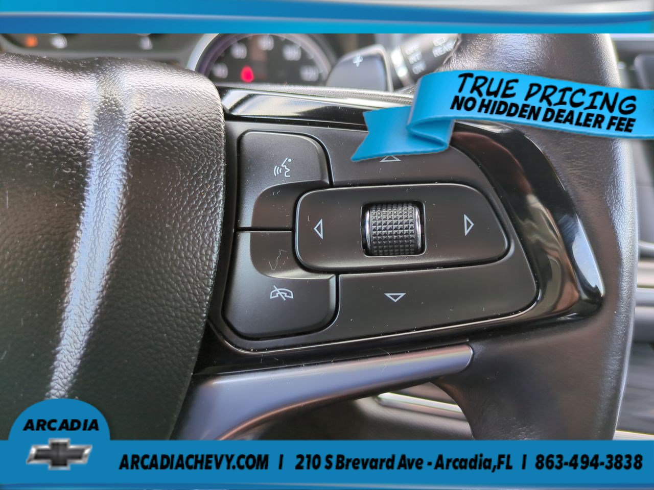 Used 2024 Buick Enclave Essence w/ Experience Buick Package FWD image 26