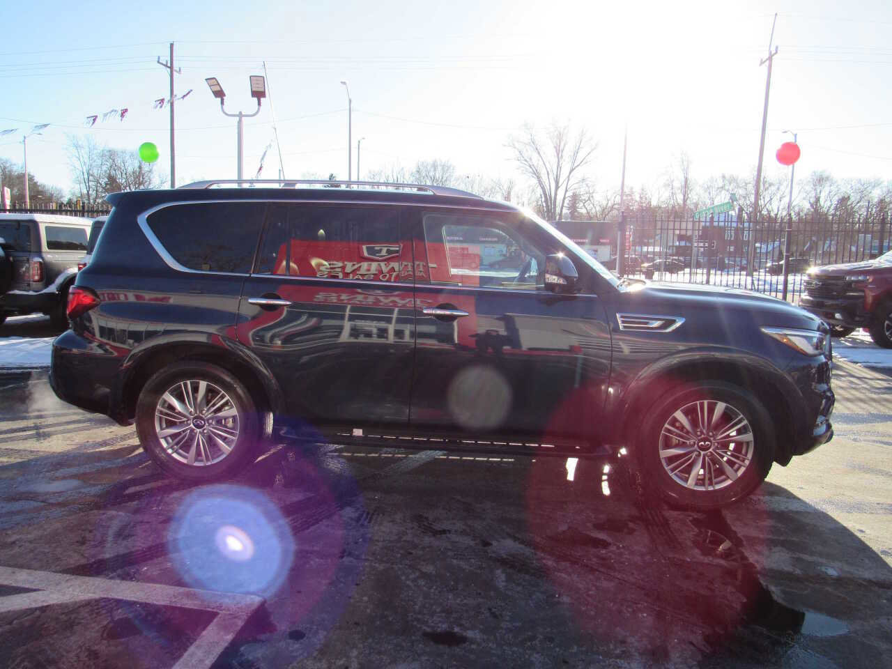 Used 2024 INFINITI QX80 Luxe image 4