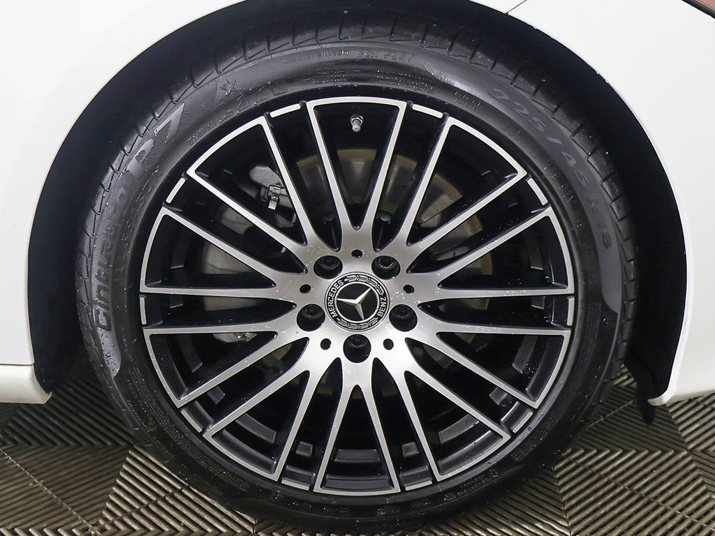 Used 2023 Mercedes-Benz C 300 4MATIC Sedan w/ Exclusive Trim Package image 24