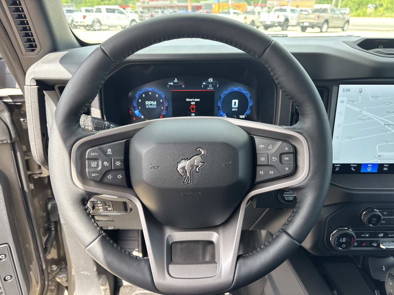 New 2026 Ford Bronco Badlands AWD/4WD image 17