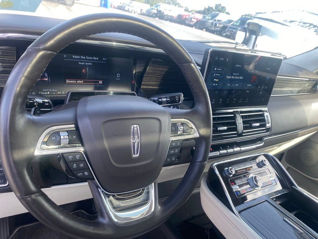 Used 2022 Lincoln Navigator Black Label AWD/4WD image 15