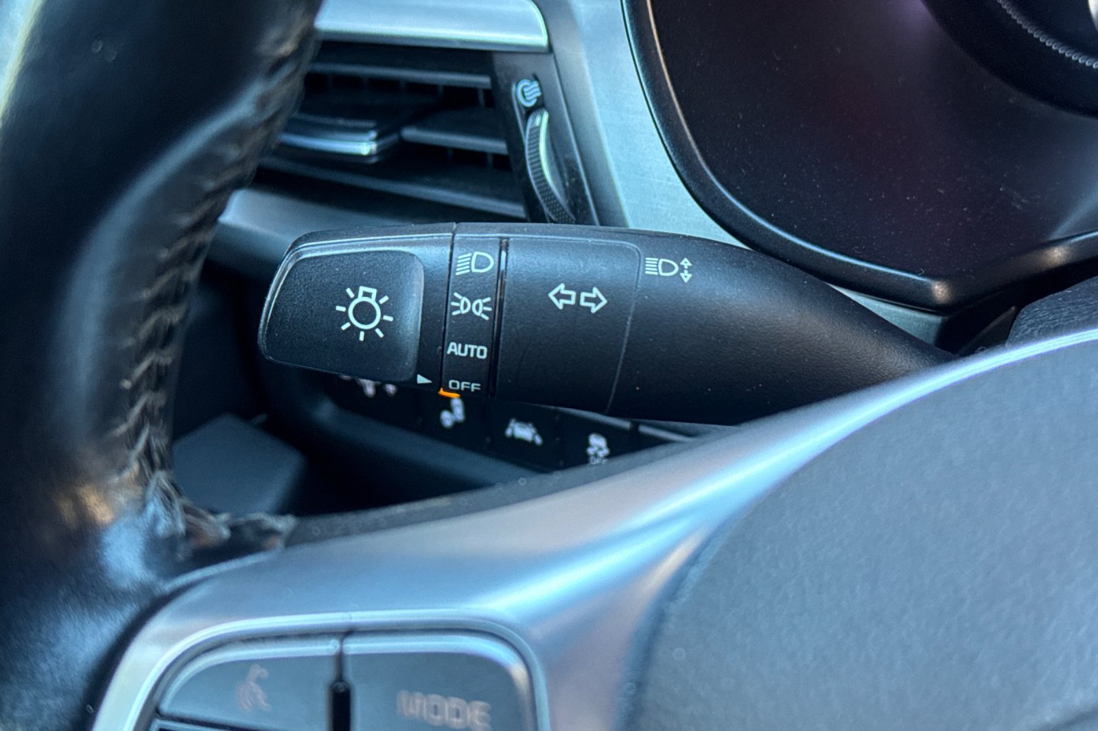 Used 2020 Kia Telluride S AWD/4WD image 34