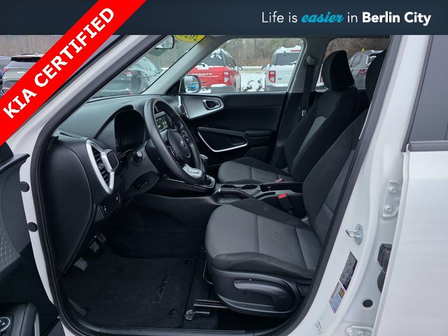 Used 2020 Kia Soul LX image 16