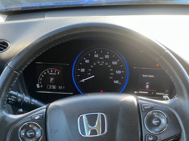 Used 2021 Honda HR-V EX-L image 16