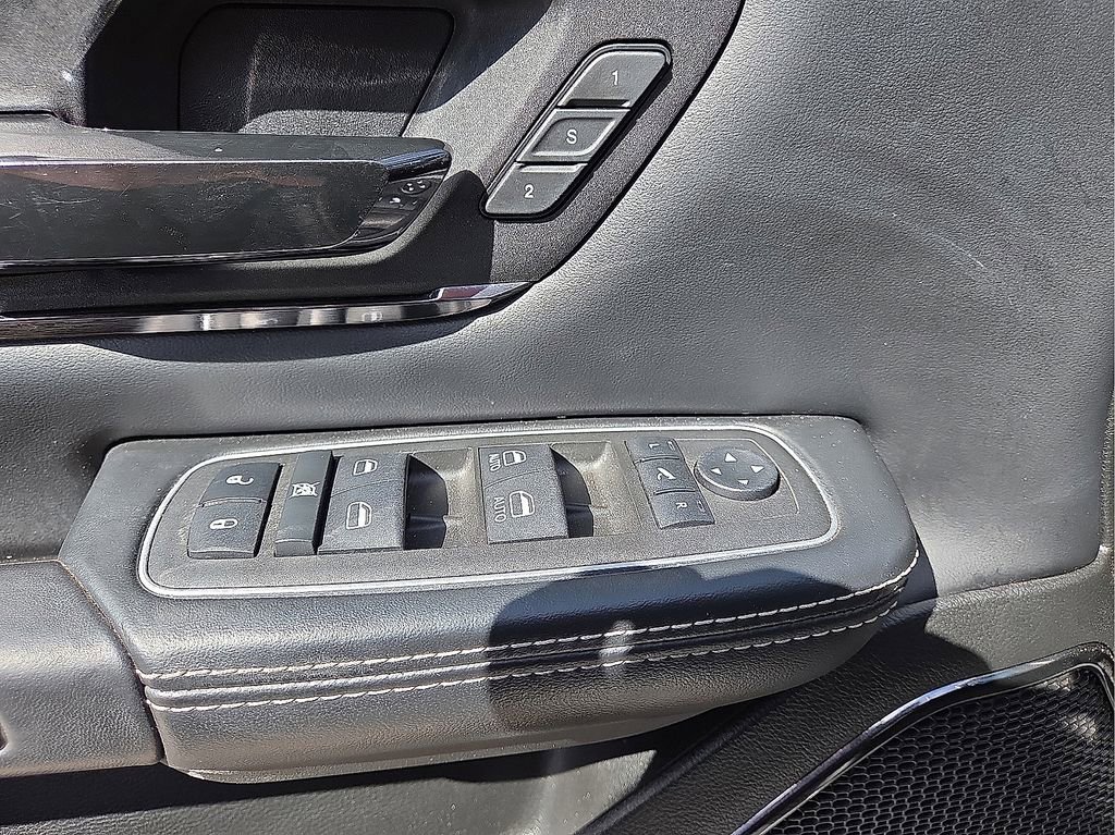 Used 2022 RAM 1500 Limited w/ Trailer Tow Group image 21