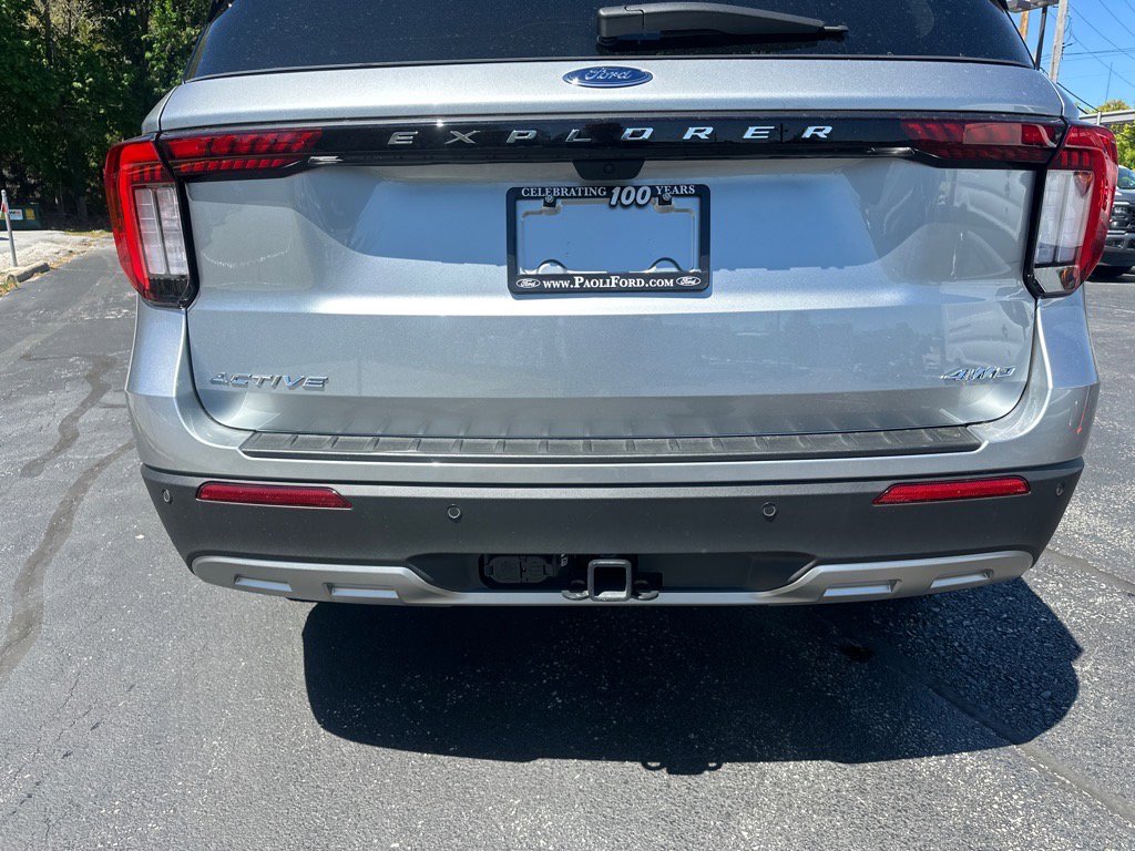 New 2025 Ford Explorer Active w/ Active Comfort Package image 9