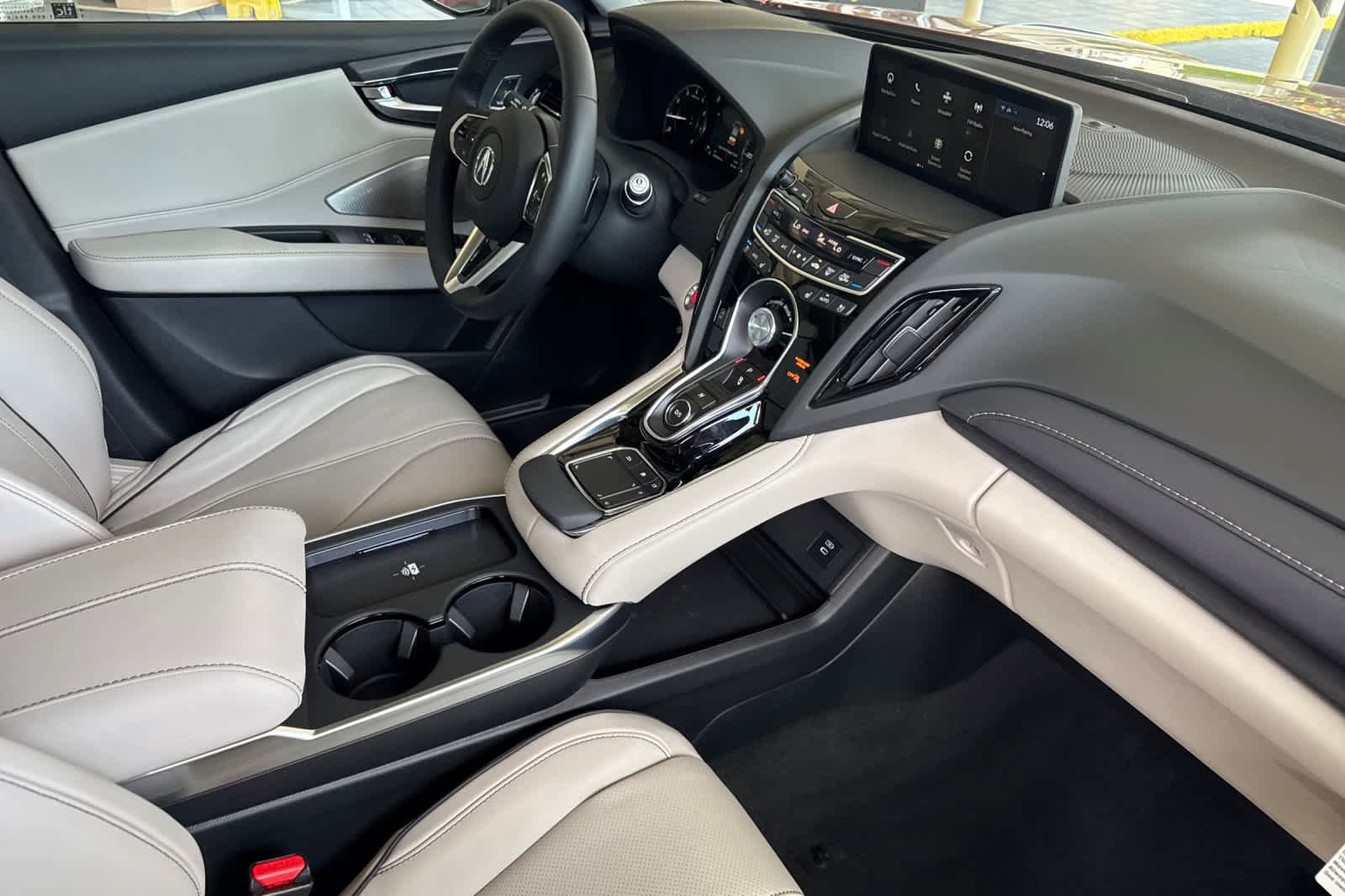 New 2026 Acura RDX w/ Advance Package AWD/4WD image 15