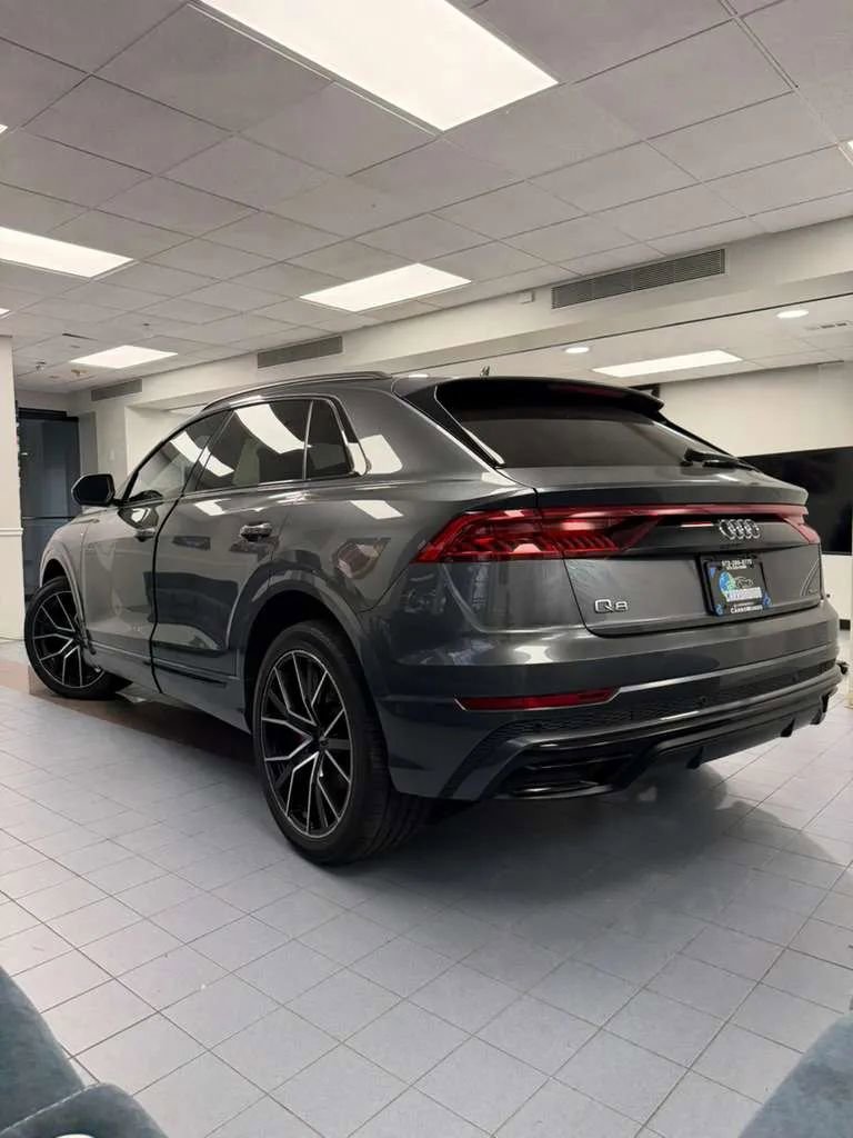 Used 2020 Audi Q8 Premium Plus w/ Premium Plus Package AWD/4WD image 5