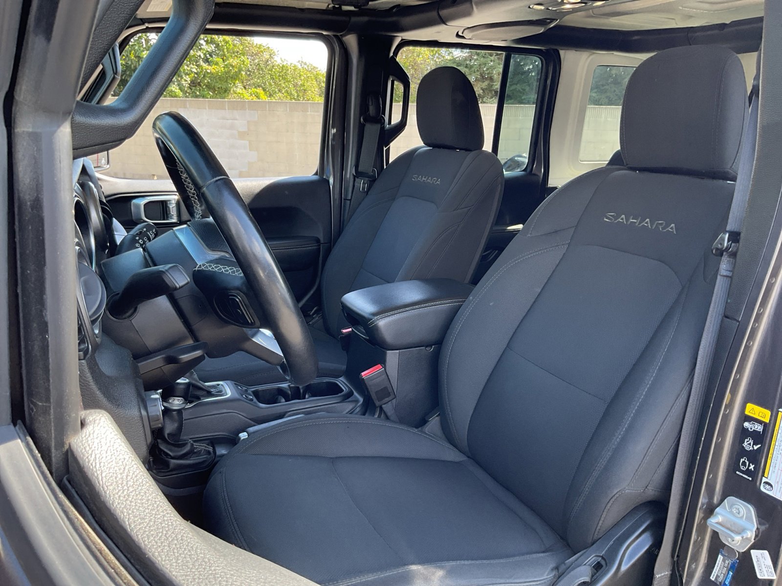 Used 2021 Jeep Wrangler Unlimited Sahara image 18