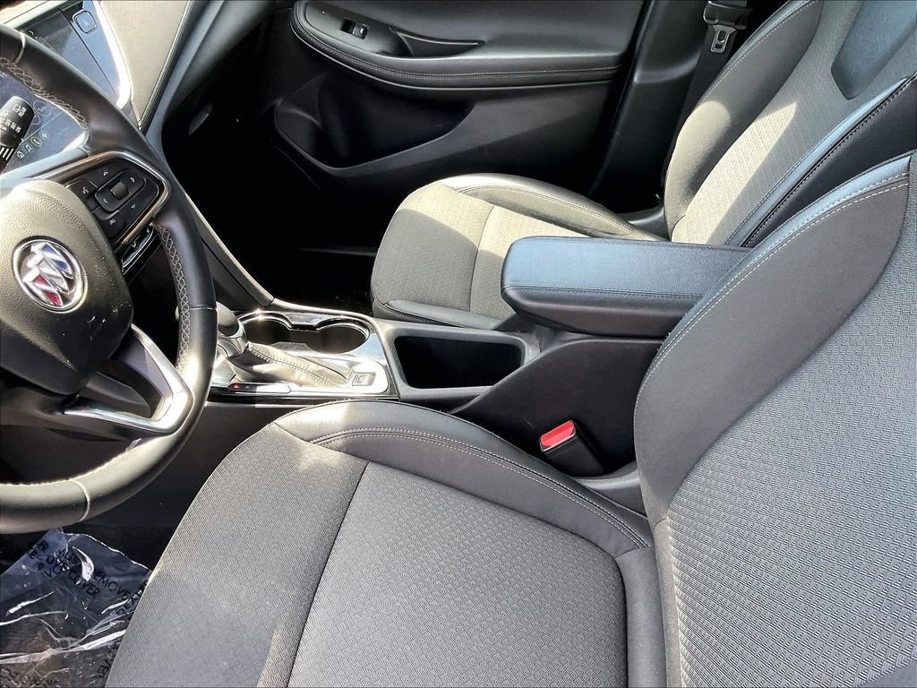 Used 2022 Buick Encore GX Preferred w/ Cold Weather Comfort Package AWD/4WD image 20