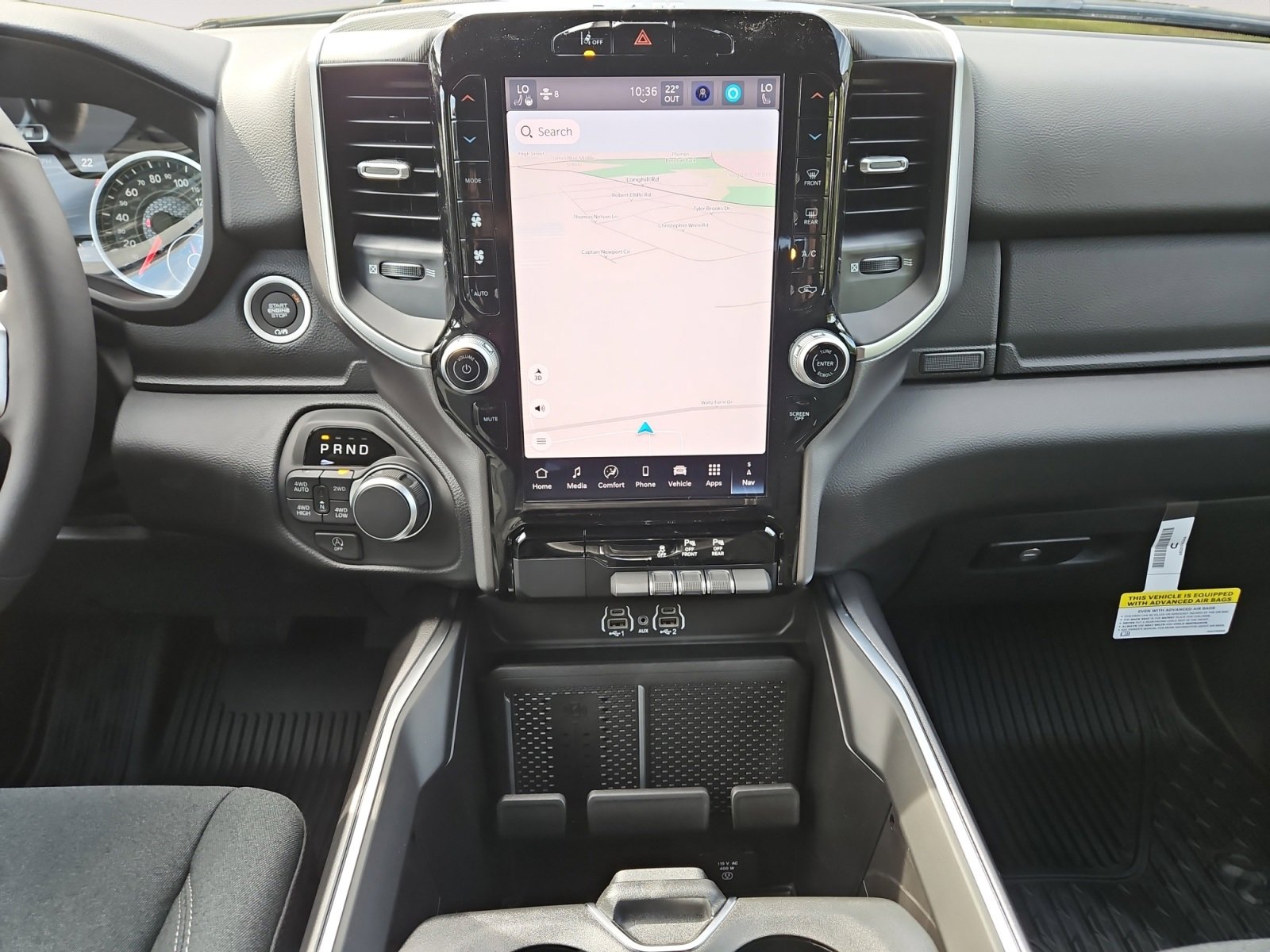 New 2025 RAM 1500 4x4 Crew Cab image 11