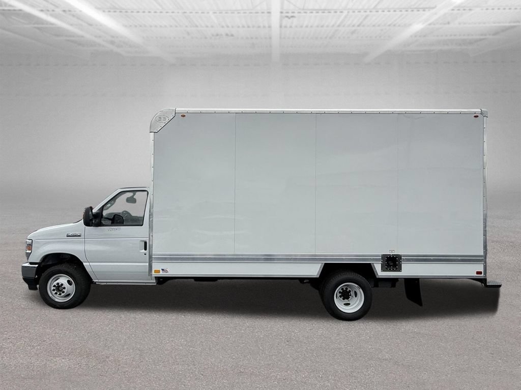 New 2027 Ford E-450 and Econoline 450 Super Duty w/ Power Equipment Group RWD image 9