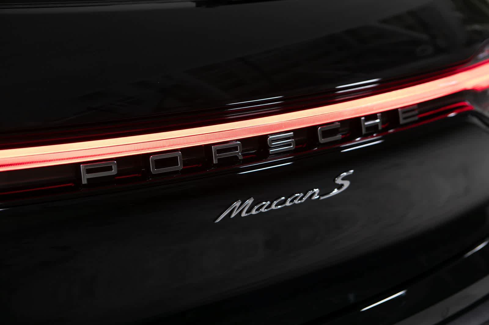 New 2026 Porsche Macan S AWD/4WD image 19