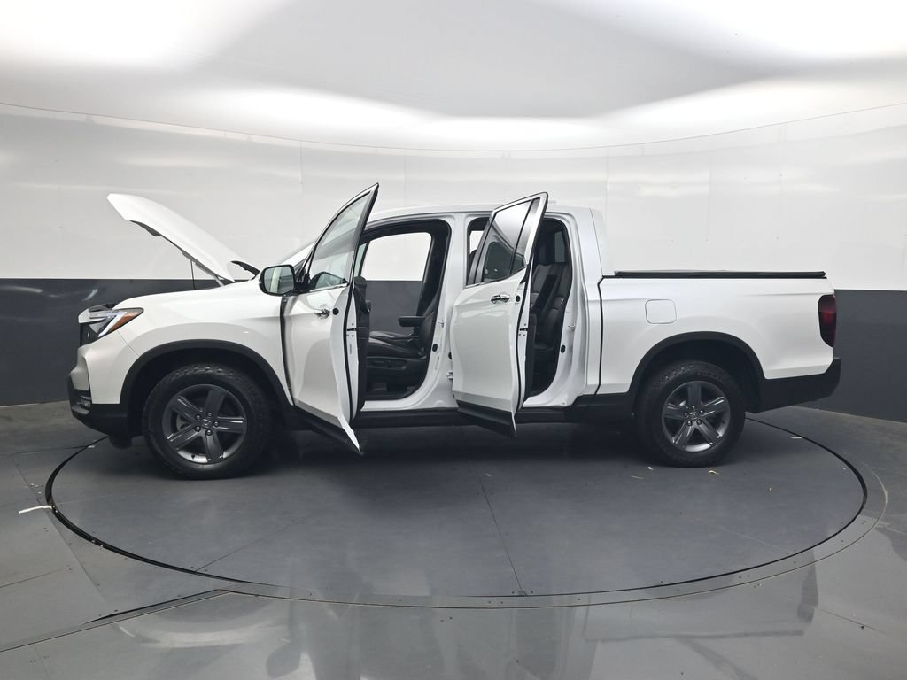 Used 2023 Honda Ridgeline RTL-E image 40