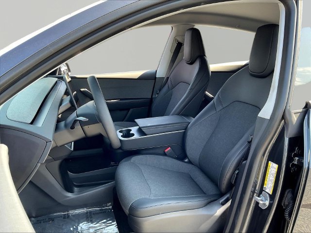 Used 2026 Tesla Model Y 2WD image 22