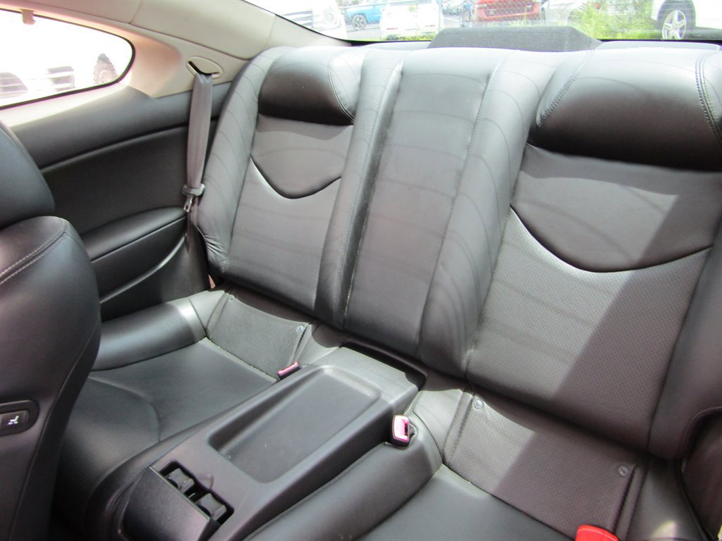 Used 2010 INFINITI G37 Journey w/ Premium Pkg image 7