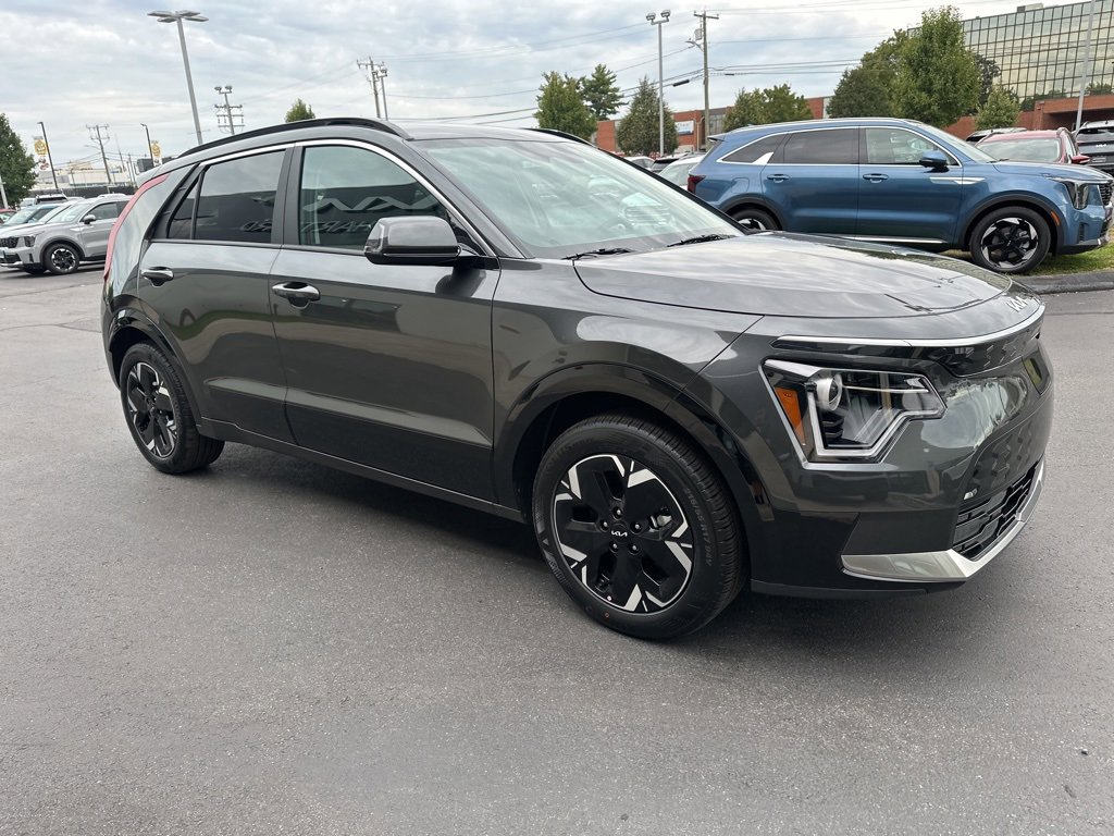 New 2025 Kia Niro Wind w/ Wind Preserve Package image 4
