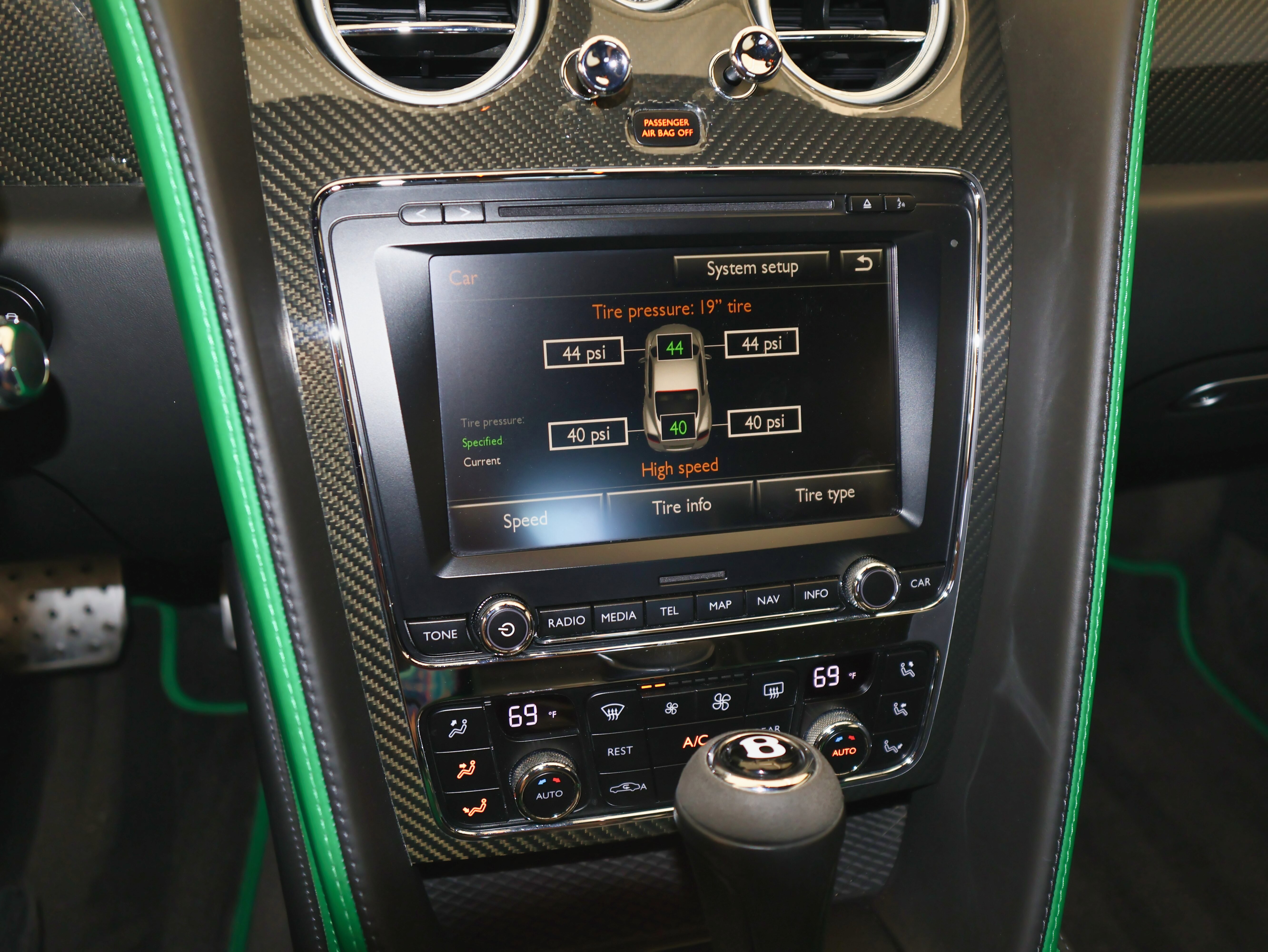 Used 2015 Bentley Continental GT3-R image 32