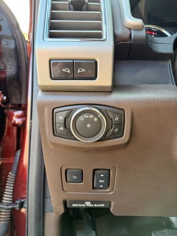 Used 2017 Ford F350 King Ranch w/ FX4 Off-Road Package AWD/4WD image 43