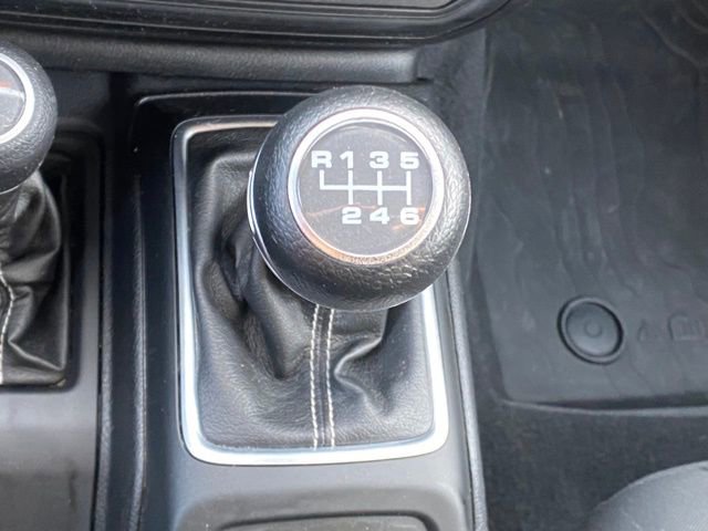 Used 2020 Jeep Wrangler Unlimited Sahara w/ Cold Weather Group AWD/4WD image 19