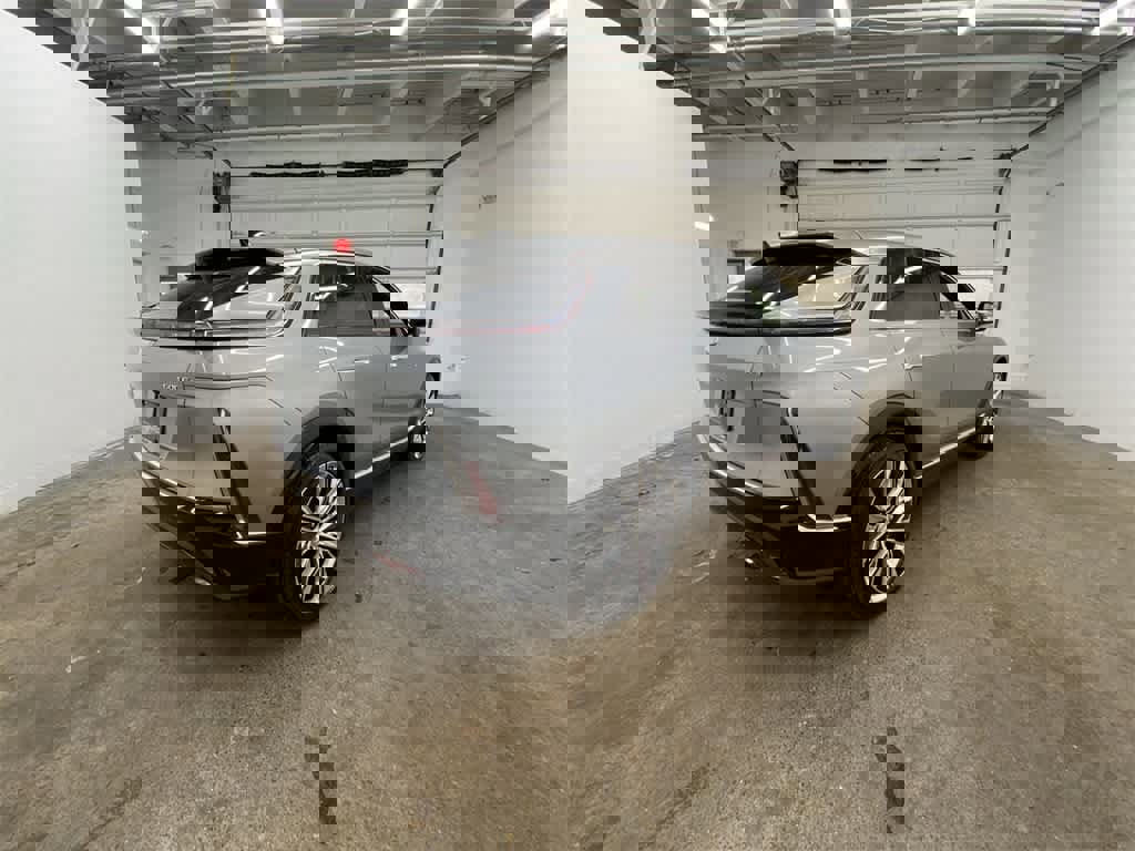 Certified 2024 Cadillac Lyriq Luxury image 6