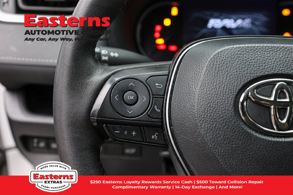 Used 2024 Toyota RAV4 XLE w/ Convenience Package AWD/4WD image 16