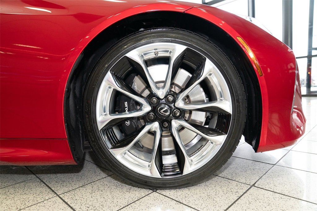 Used 2022 Lexus LC 500 Coupe w/ Performance Package image 32