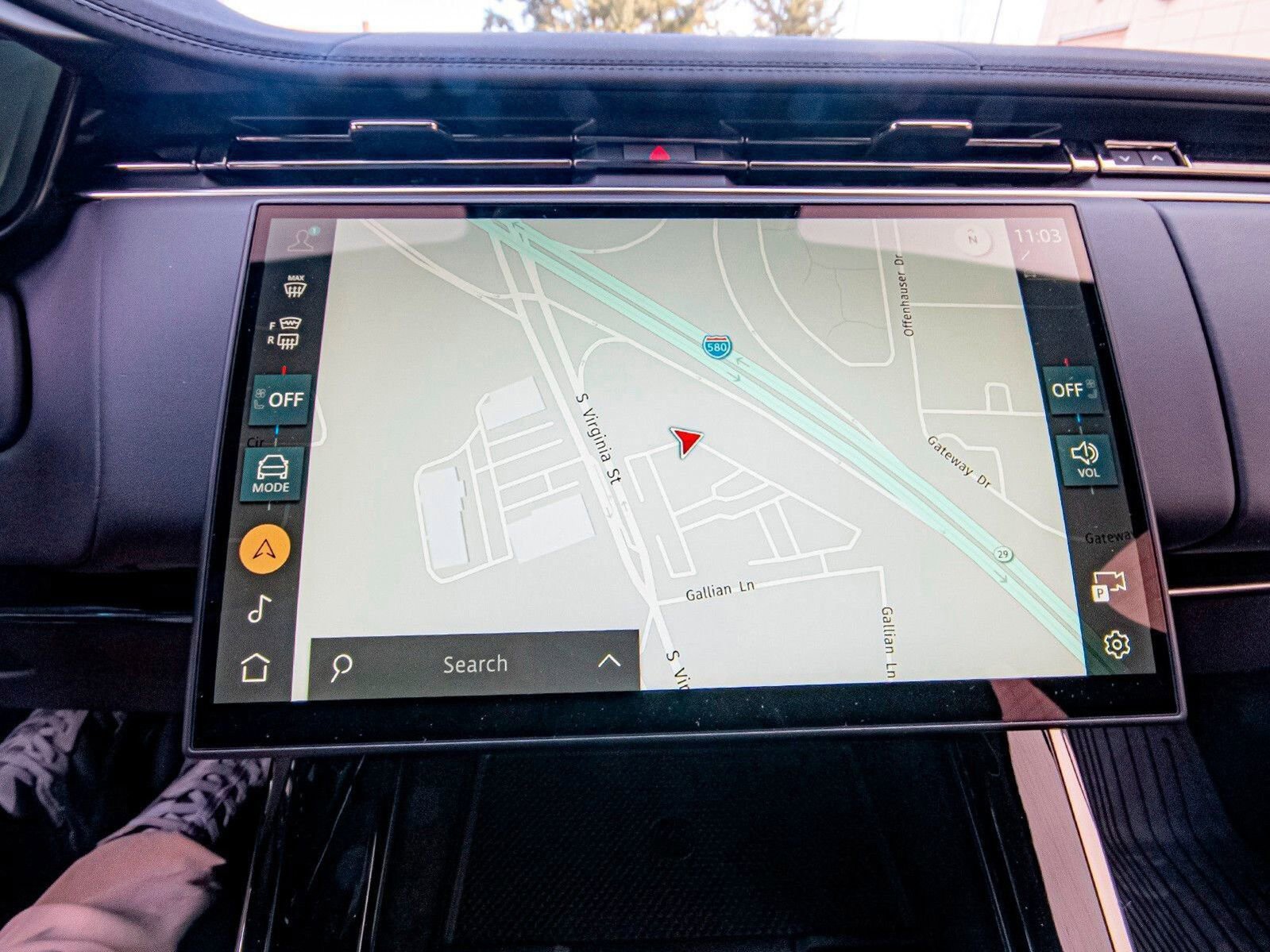 New 2025 Land Rover Range Rover Sport Dynamic SE image 21