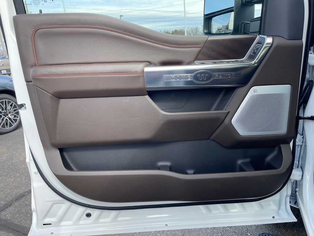 New 2025 Ford F350 King Ranch w/ Chrome Package image 18