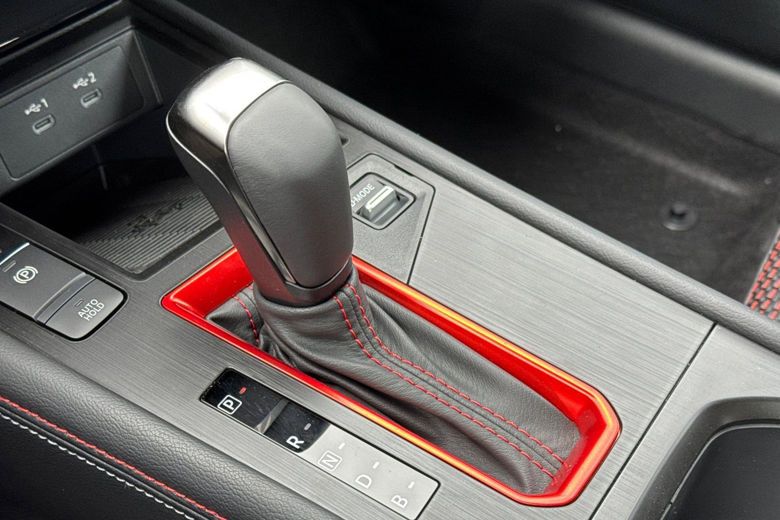 New 2026 Nissan Kicks SR w/ Cold Weather Package image 18