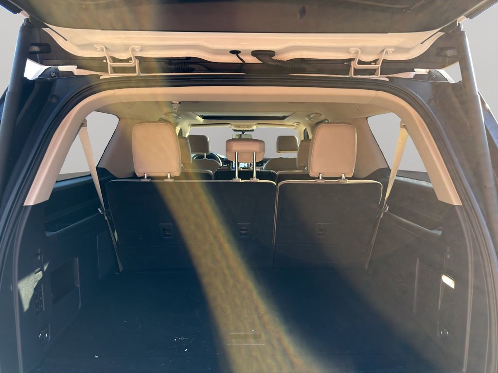 Used 2024 Ford Expedition Max Limited image 9