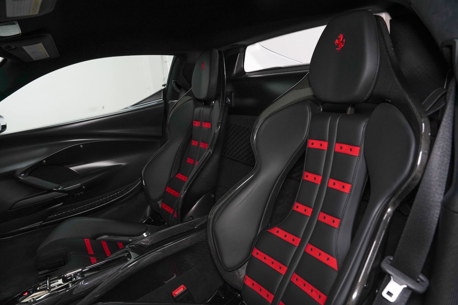 Used 2022 Ferrari 296 GTB image 39