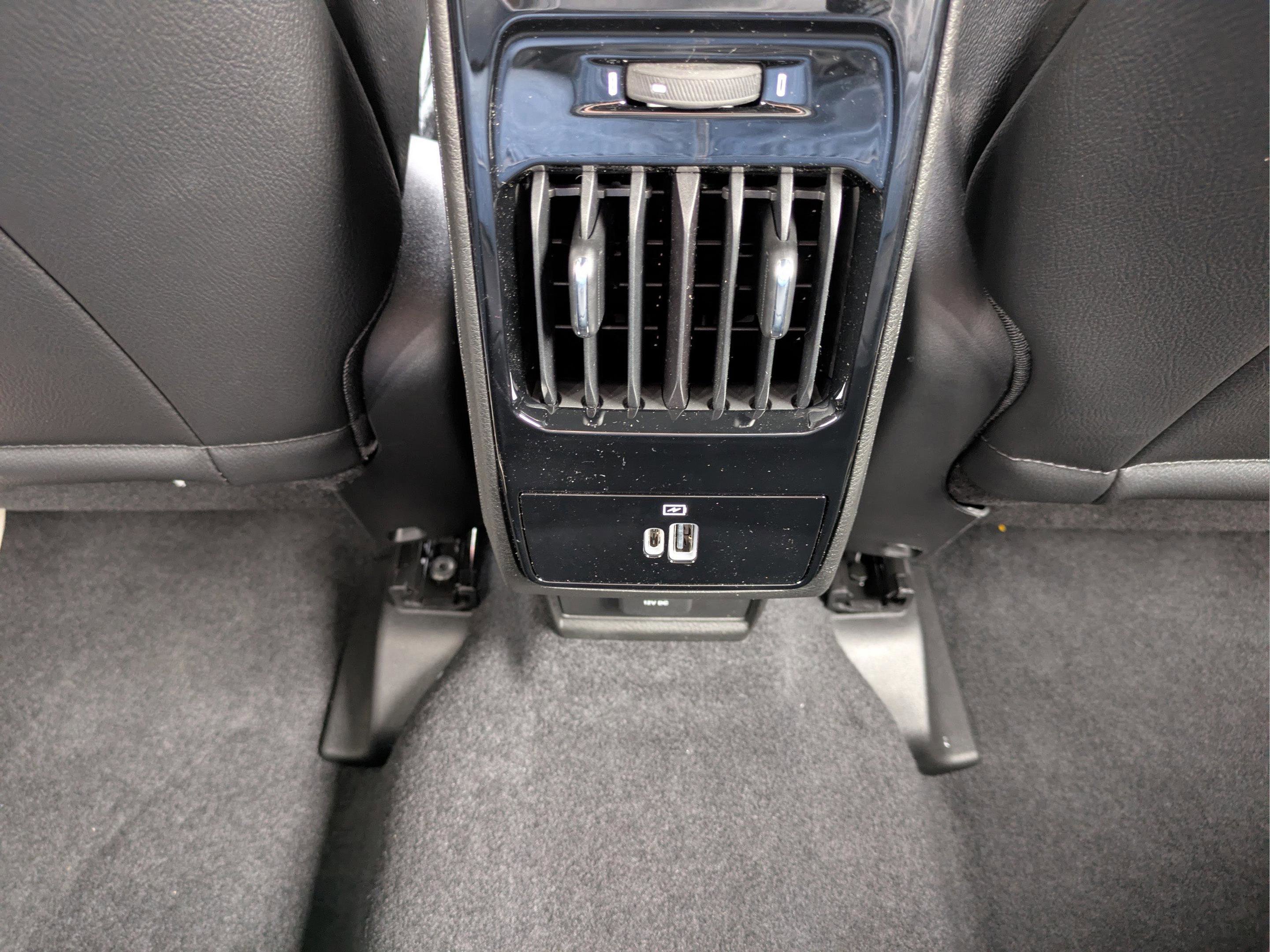 New 2026 Jeep Compass Latitude w/ Sun and Sound Group image 15