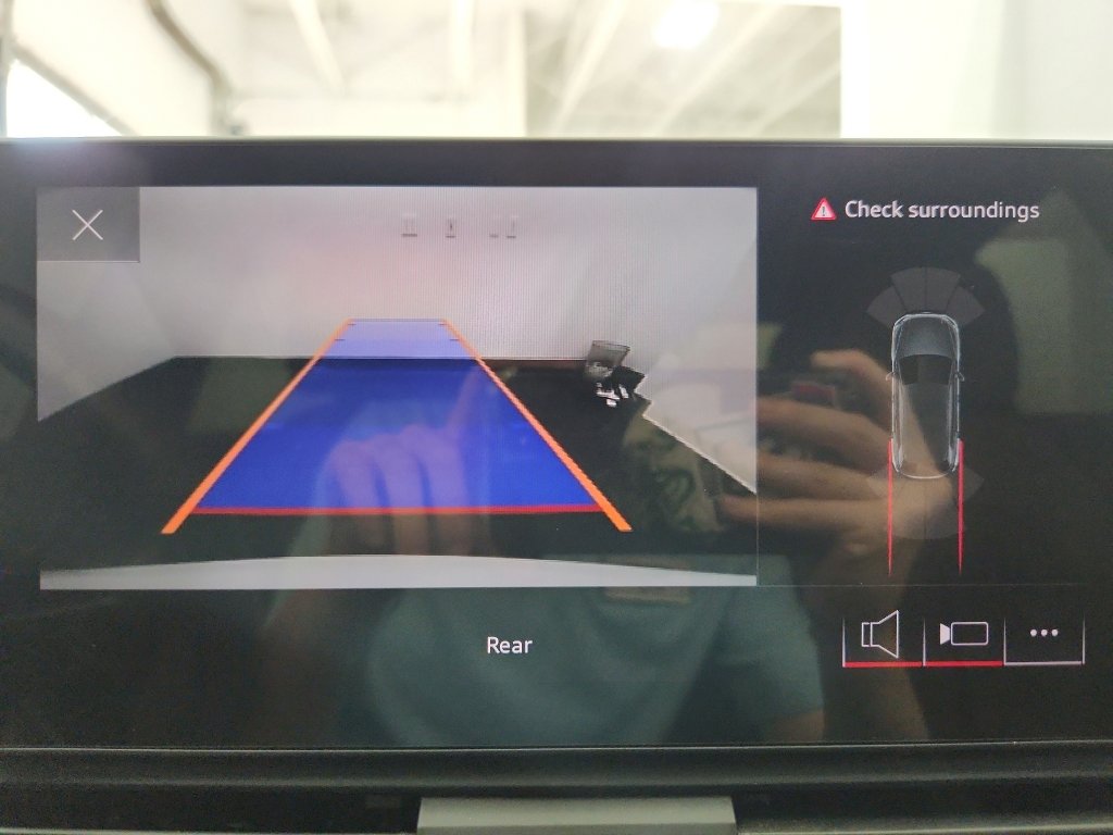 Used 2023 Audi Q5 2.0T Premium w/ Convenience Package image 24