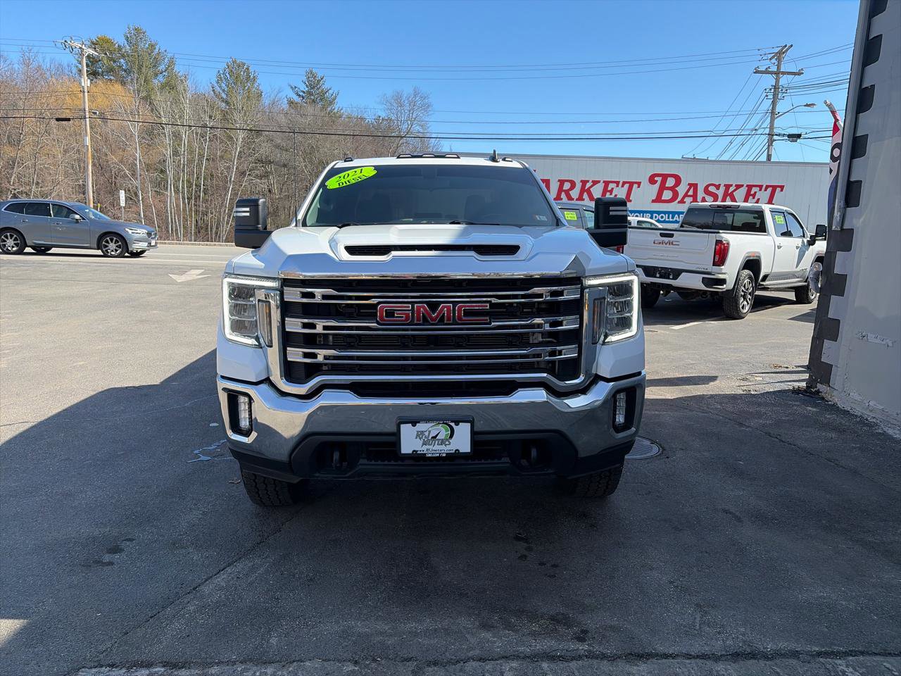 Used 2021 GMC Sierra 2500 SLE w/ SLE Value Package; image 3